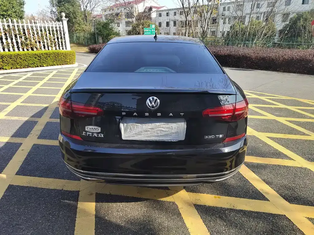 Volkswagen Passat 2021 из CN, фото 6