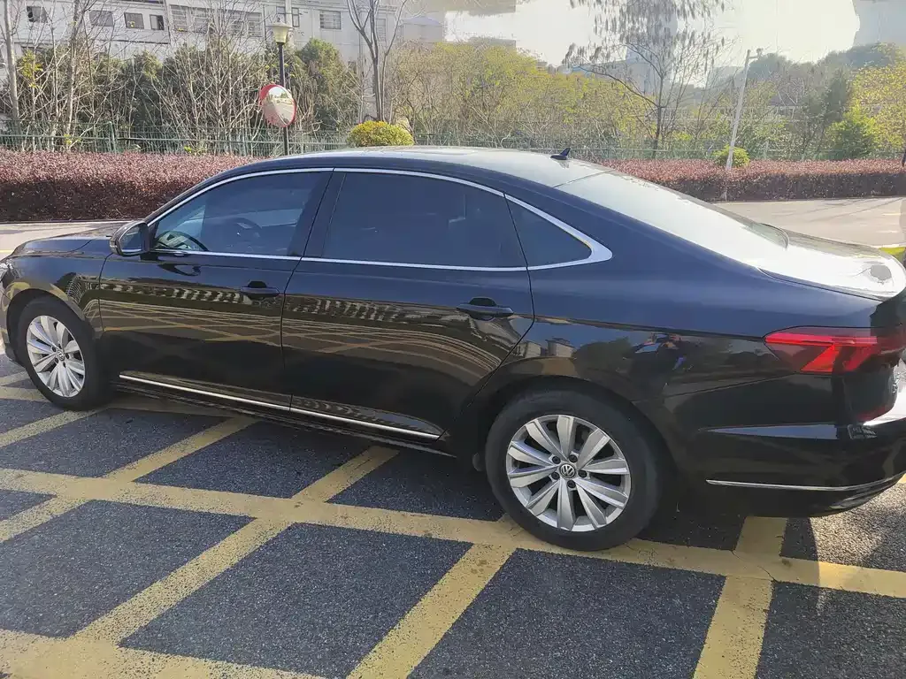 Volkswagen Passat 2021 из CN, фото 5