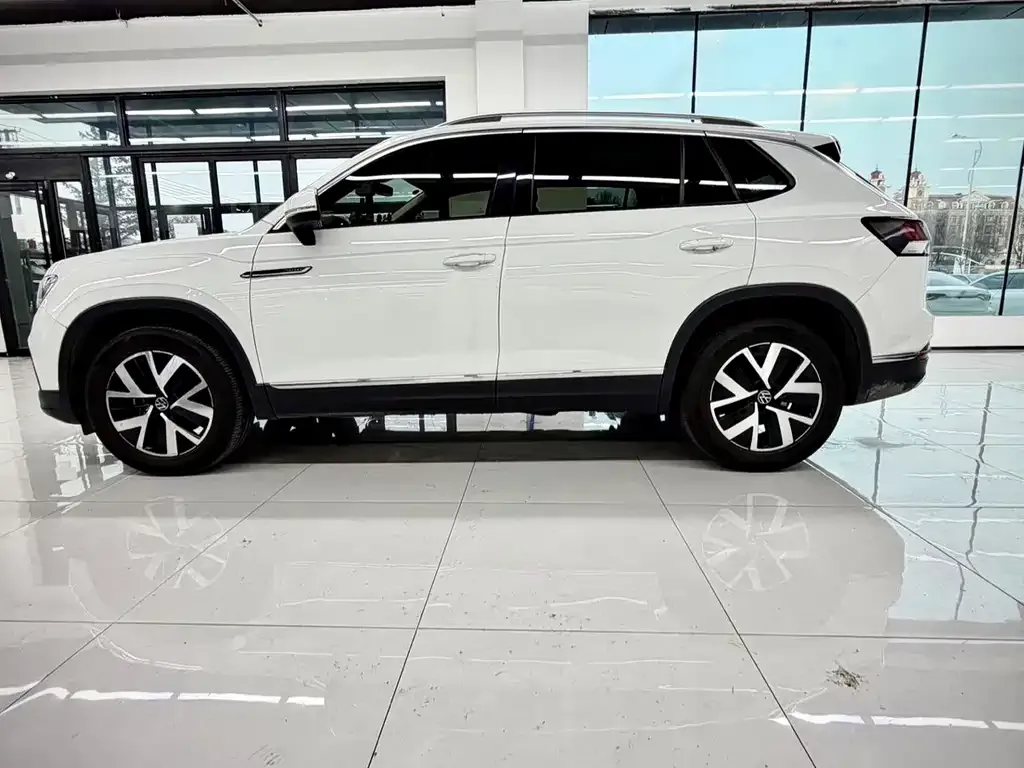 Volkswagen Tayron 2022 из CN, фото 3