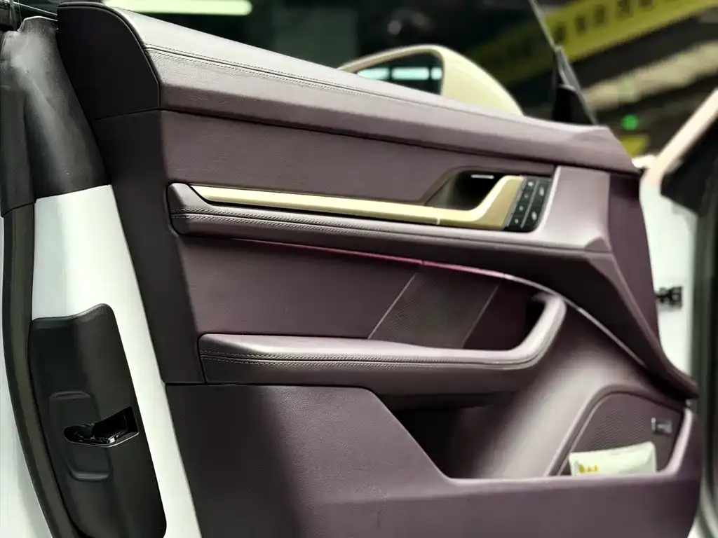Porsche Taycan 2023 из CN, фото 10