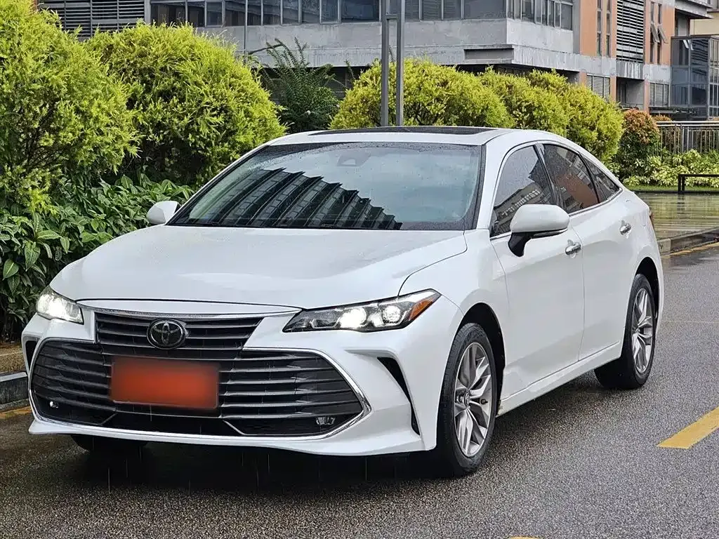 Toyota Avalon 2021 из CN, фото 8