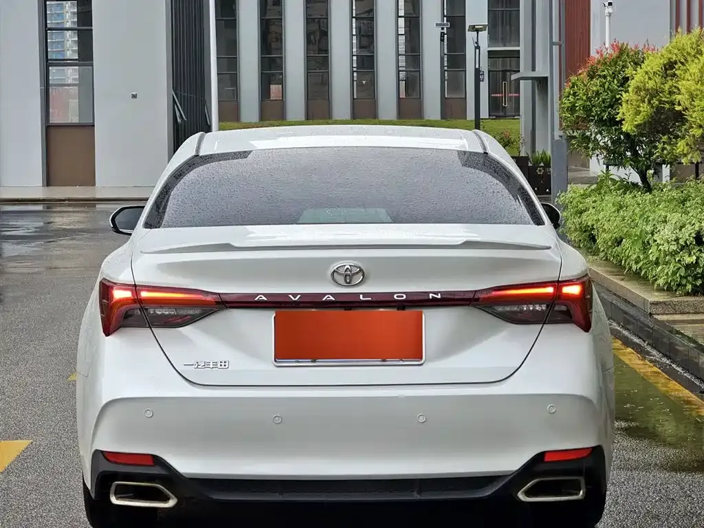 Toyota Avalon 2021 из CN, фото 10