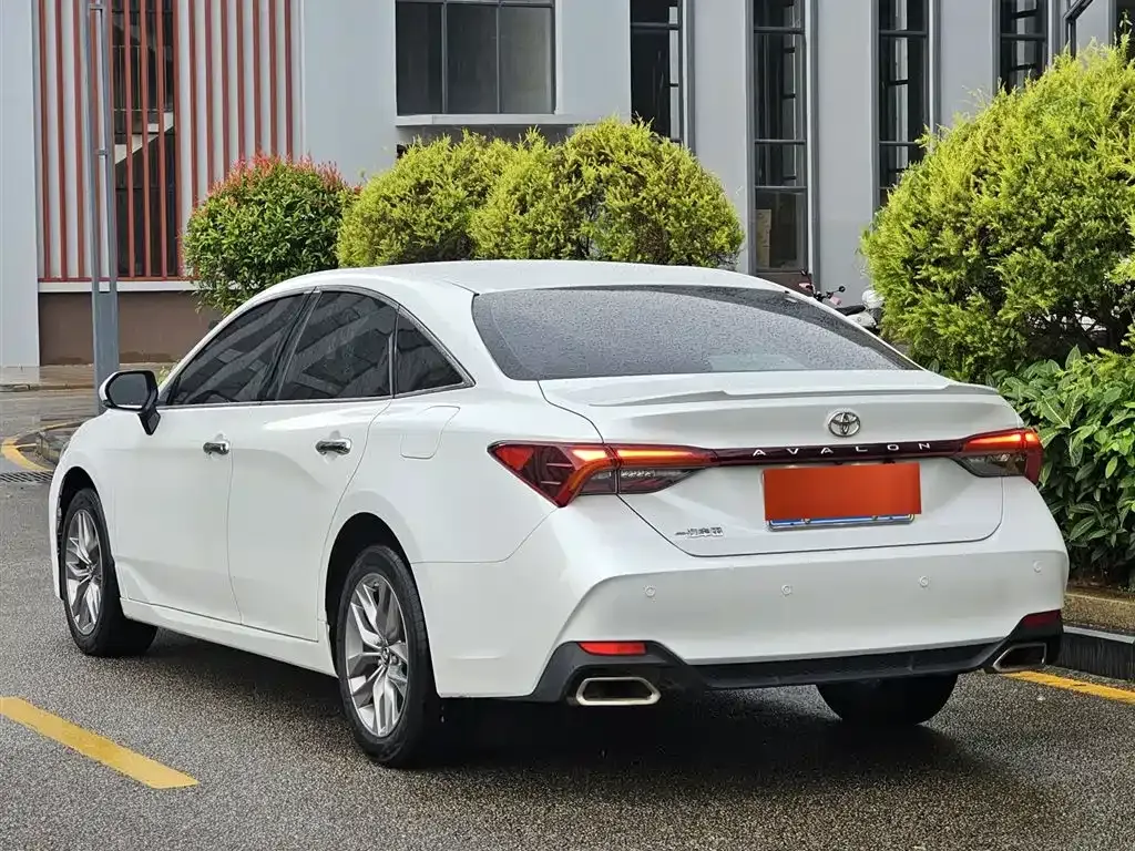 Toyota Avalon 2021 из CN, фото 6