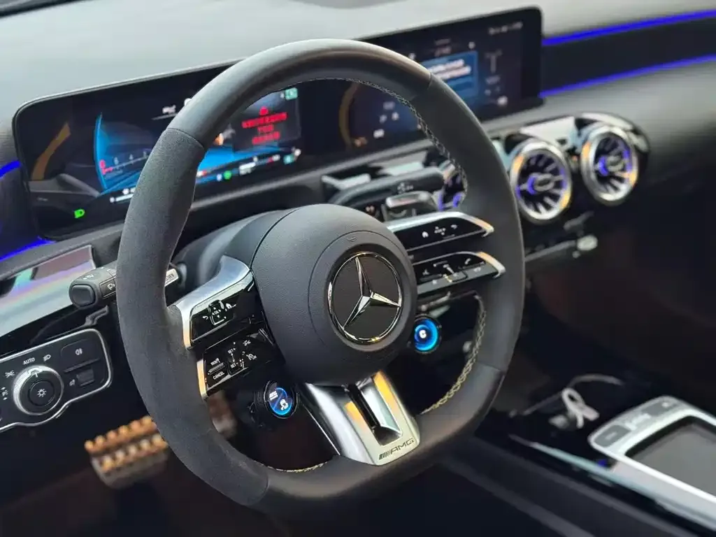 Mercedes-Benz A-Class AMG (Import) 2025 из CN, фото 3