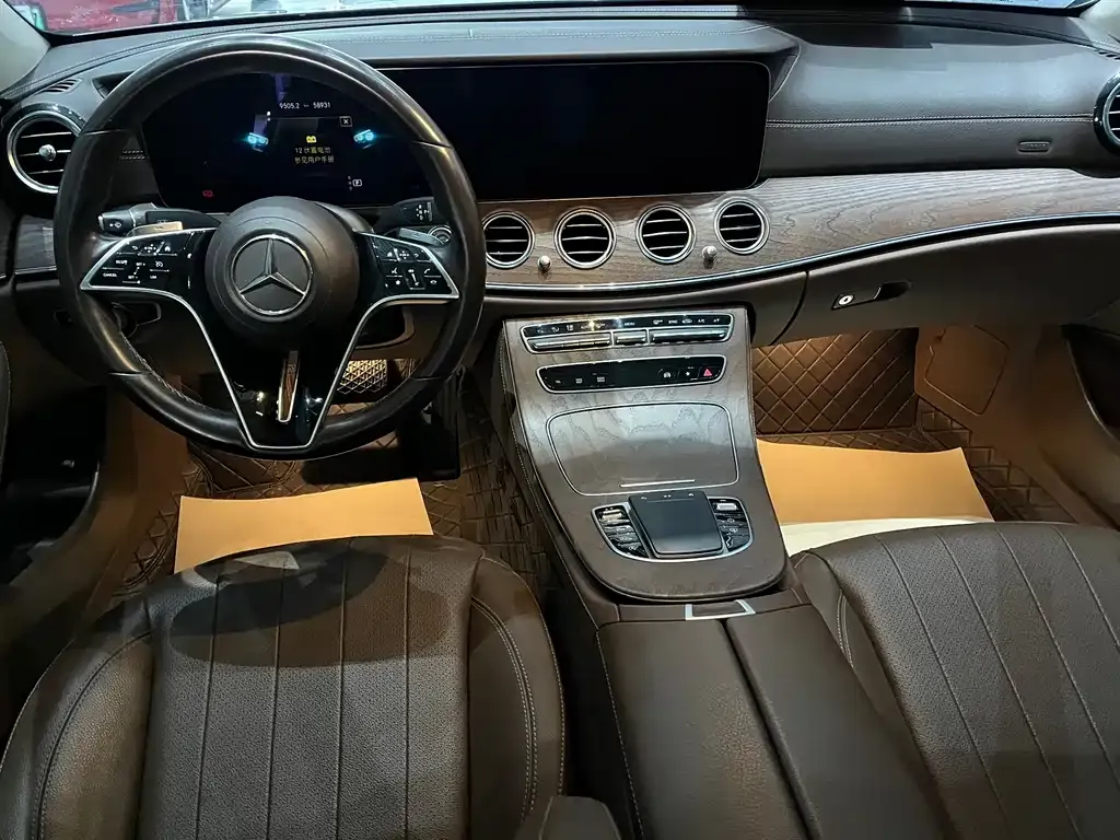 Mercedes-Benz E-Class 2021 из CN, фото 3