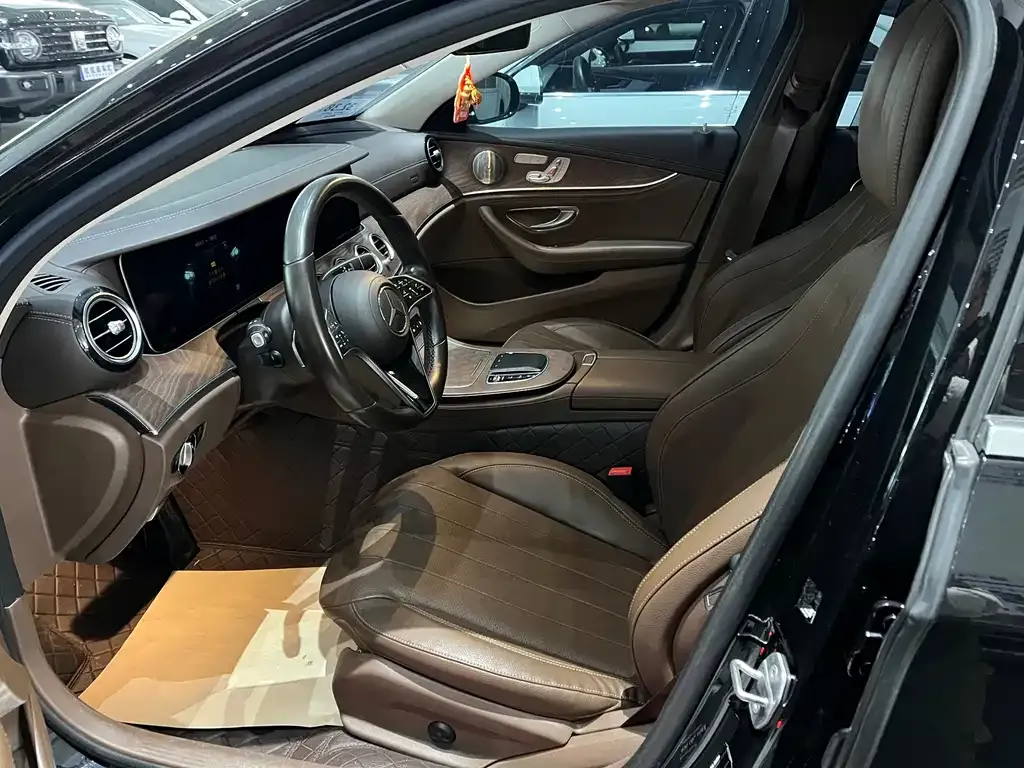 Mercedes-Benz E-Class 2021 из CN, фото 4
