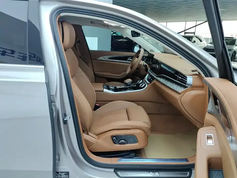 Hongqi H9 2021 из CN, фото 8