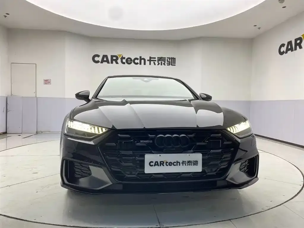 Audi A7L 2024 из CN, фото 9