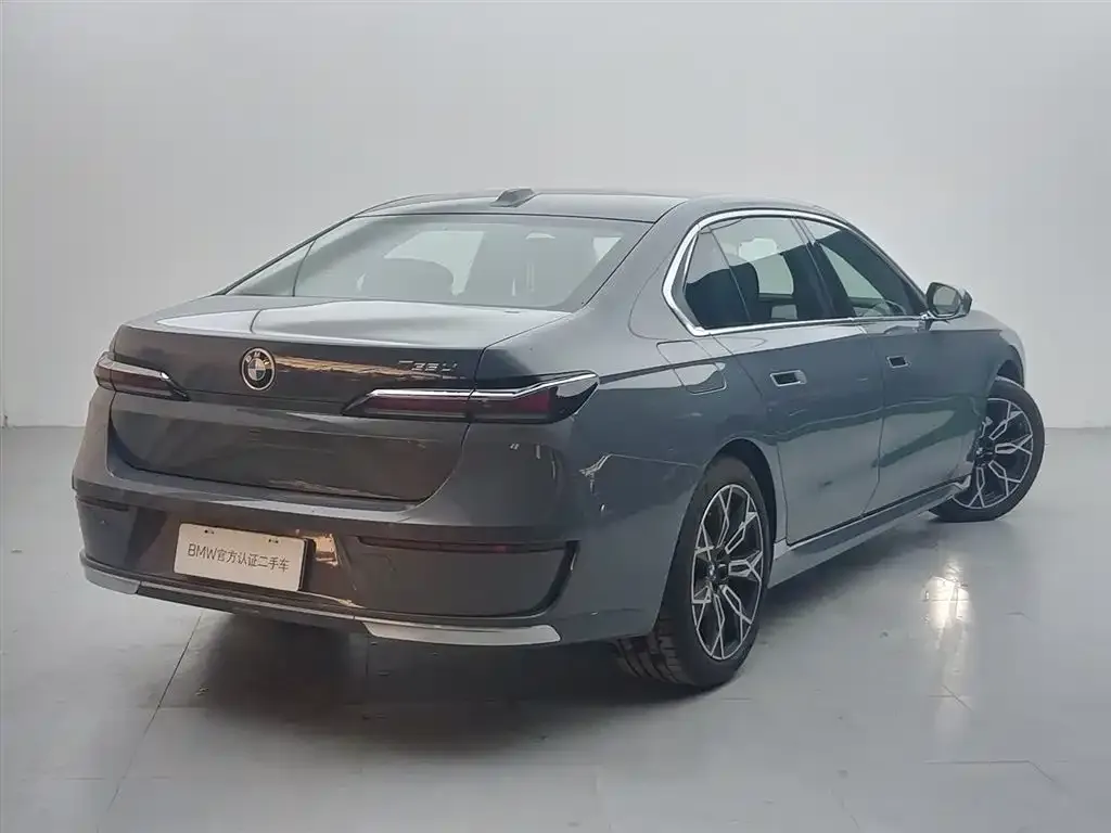 BMW 7 Series 2024 из CN, фото 2