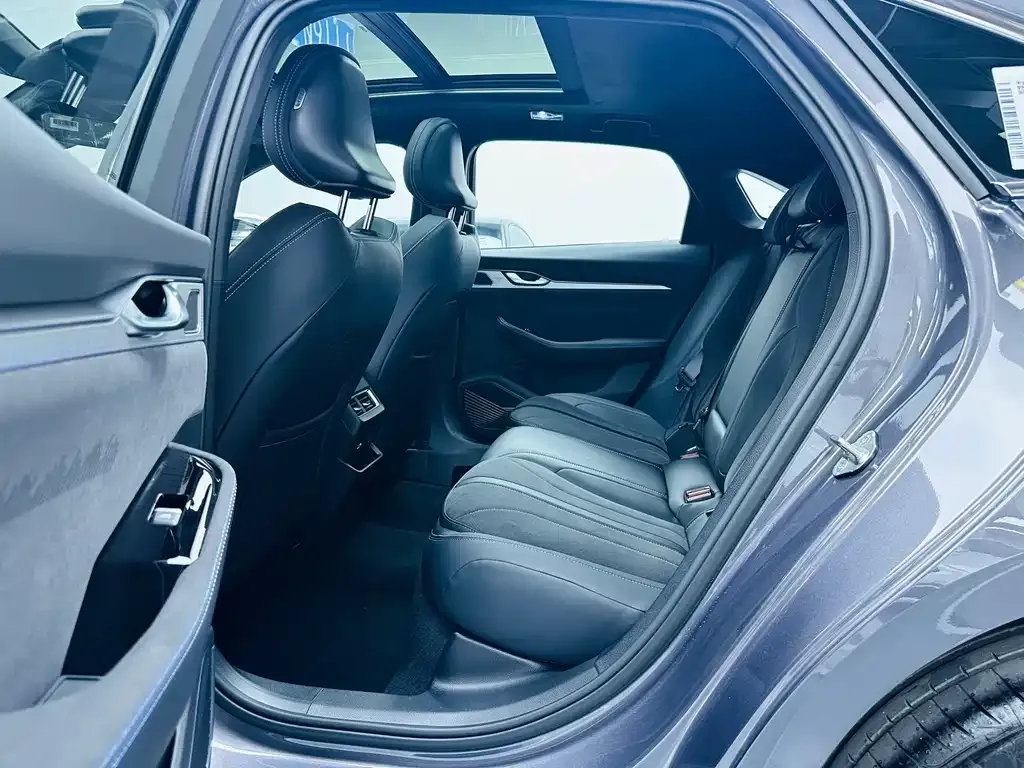 Geely Xingrui 2025 из CN, фото 5