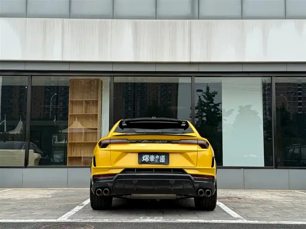 Lamborghini Urus 2024 из CN, фото 6