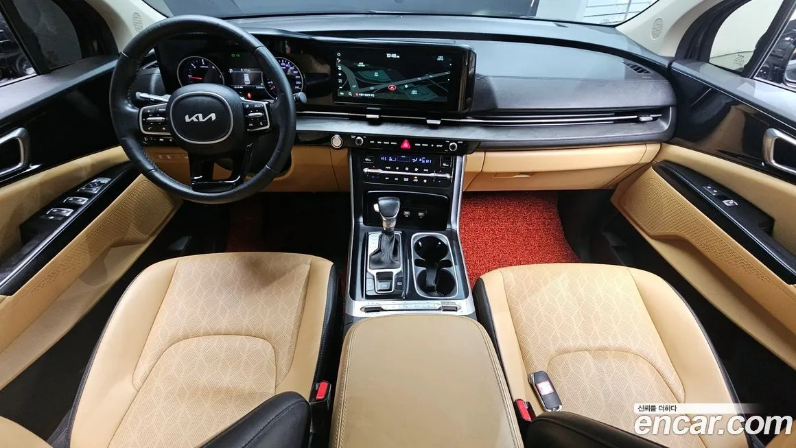 Kia Carnival — фото 10