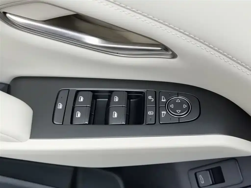 BYD Qin L 2024 из CN, фото 4