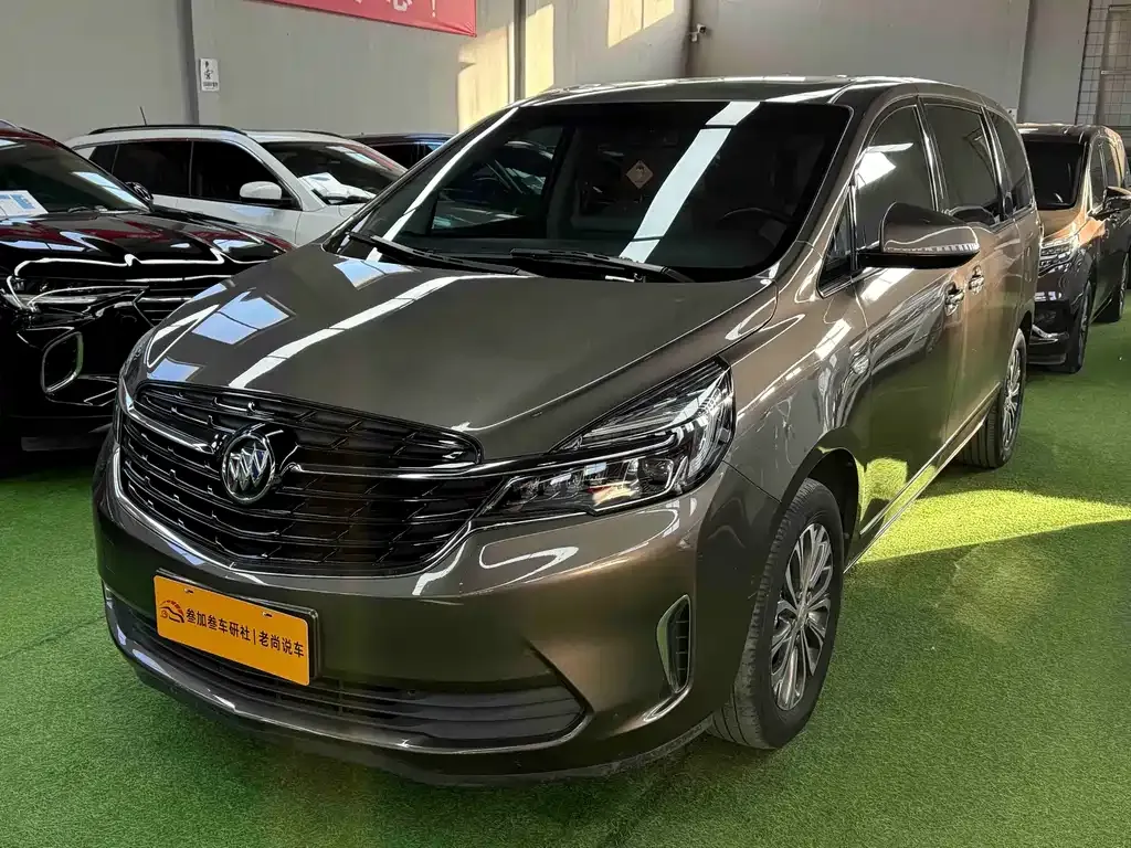 Buick GL8 2021 из CN, фото 1