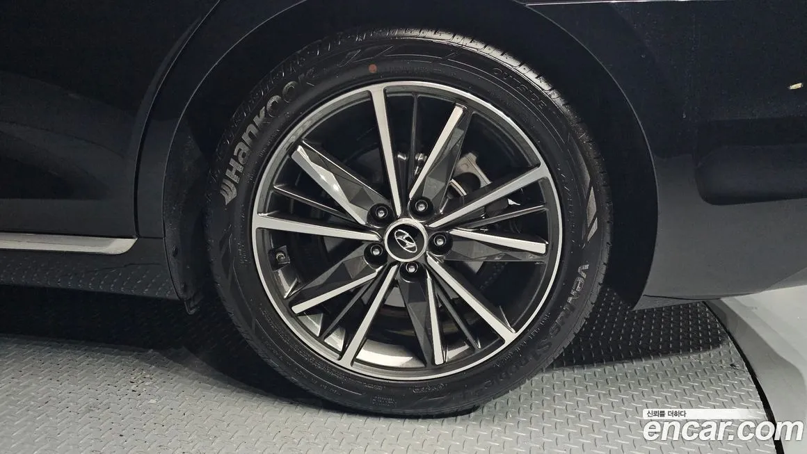 Hyundai Grandeur — фото 10