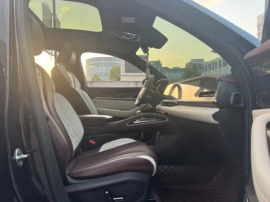 Geely Xingyue L 2021 из CN, фото 6