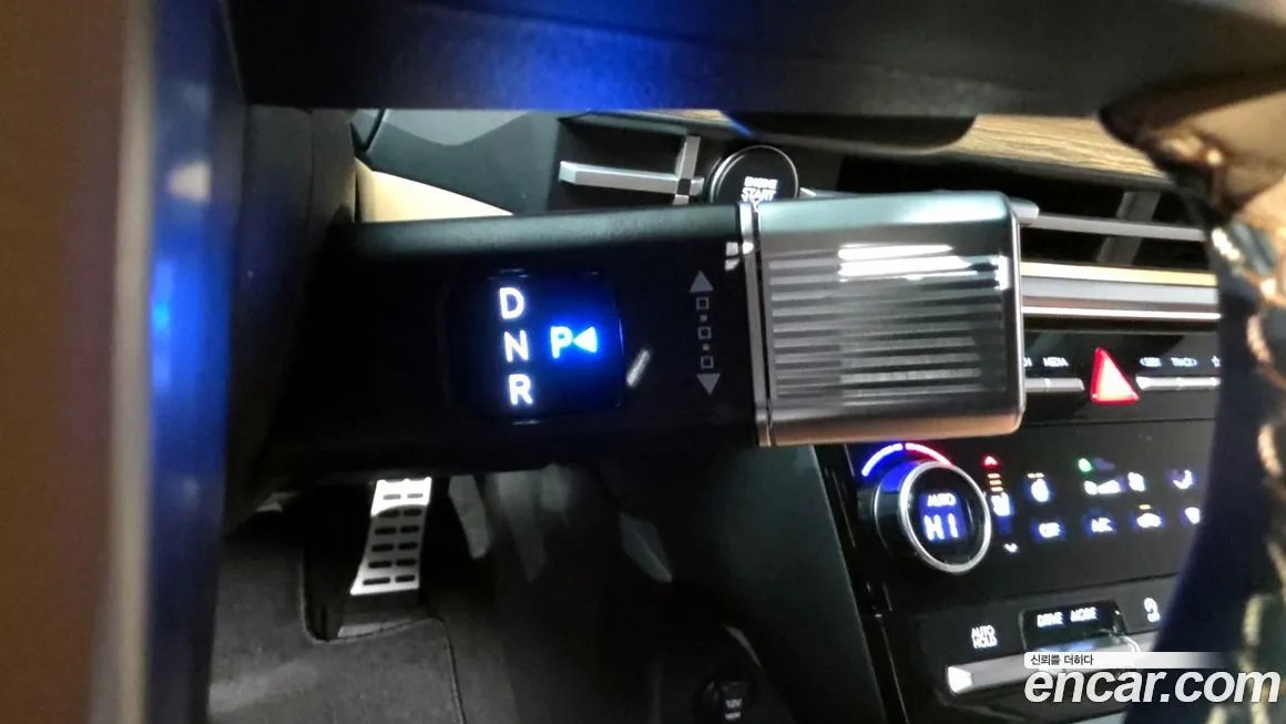 Hyundai Santafe — фото 3