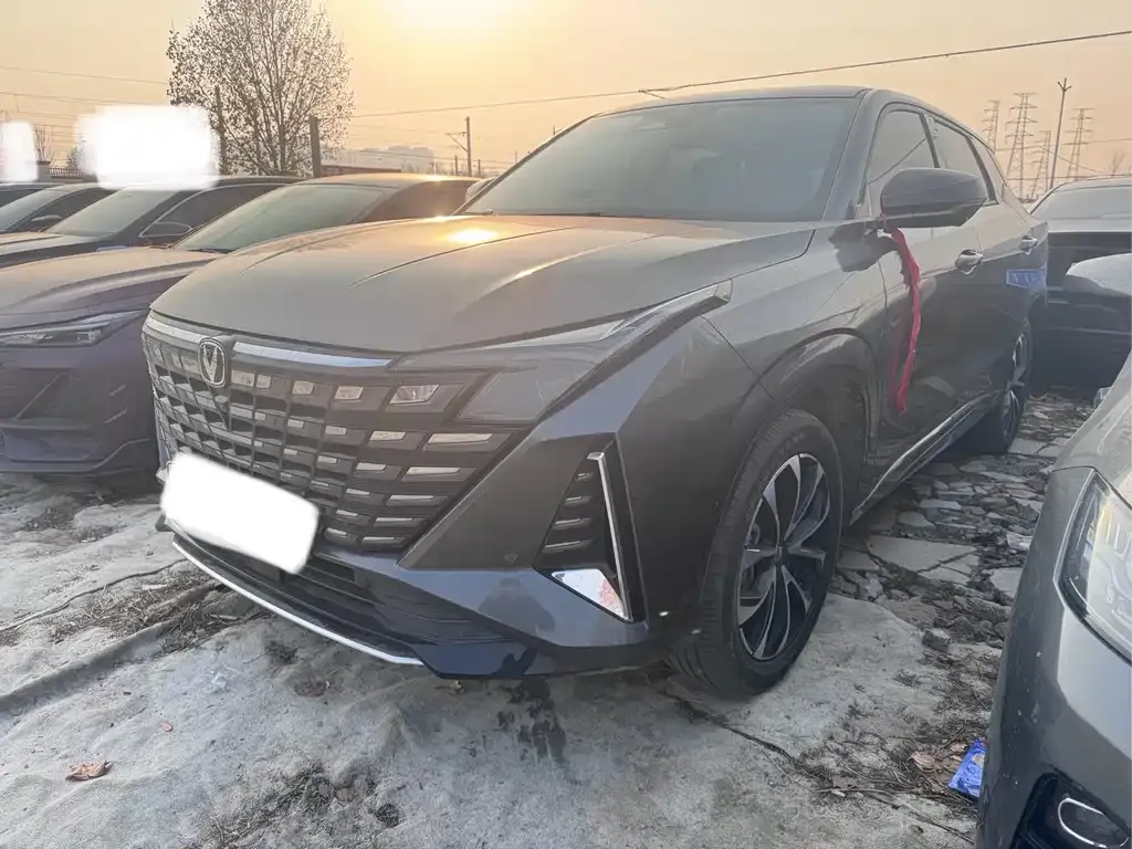 Changan UNI-Z New Energy 2024 из CN, фото 1
