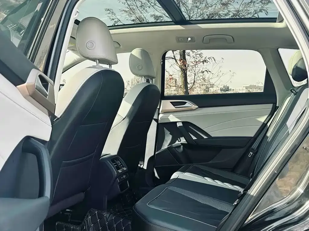 Volkswagen Tharu 2024 из CN, фото 5