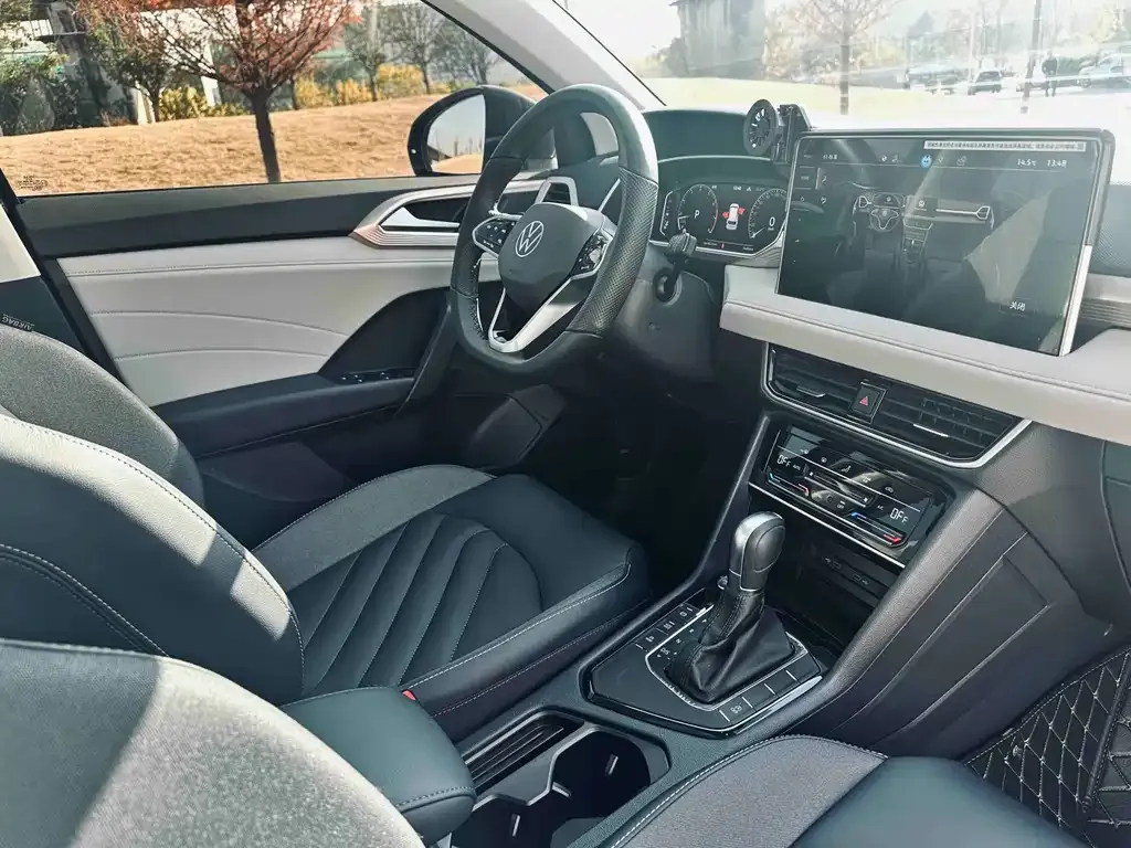 Volkswagen Tharu 2024 из CN, фото 9