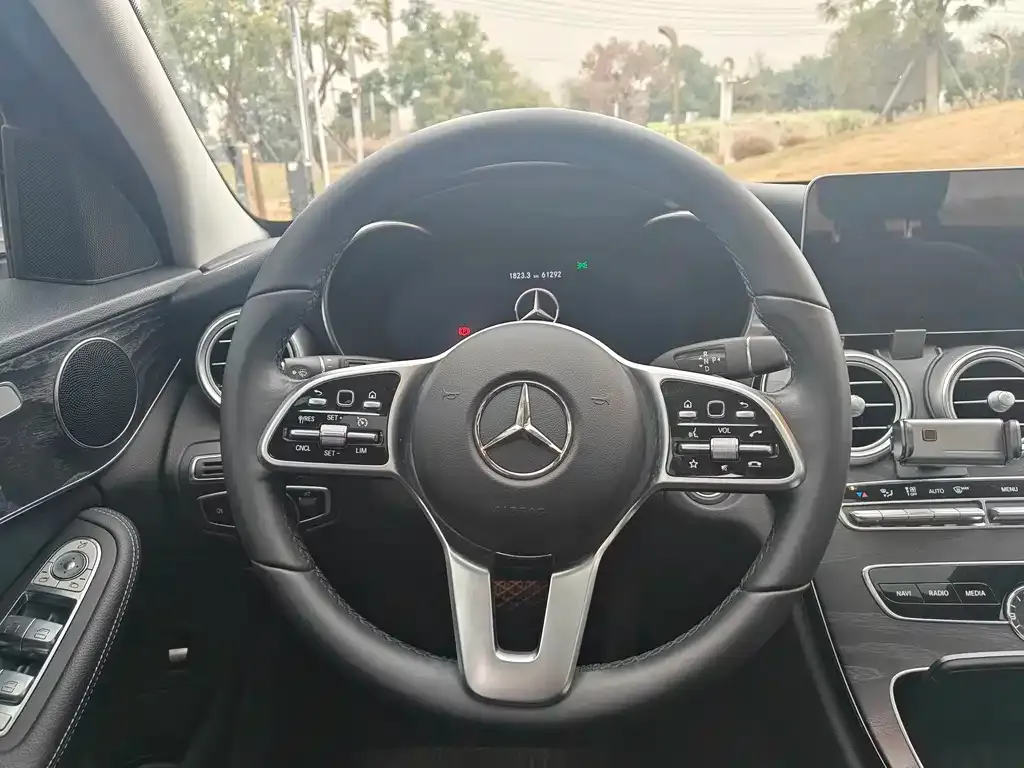Mercedes-Benz C-Class (Import) — фото 3