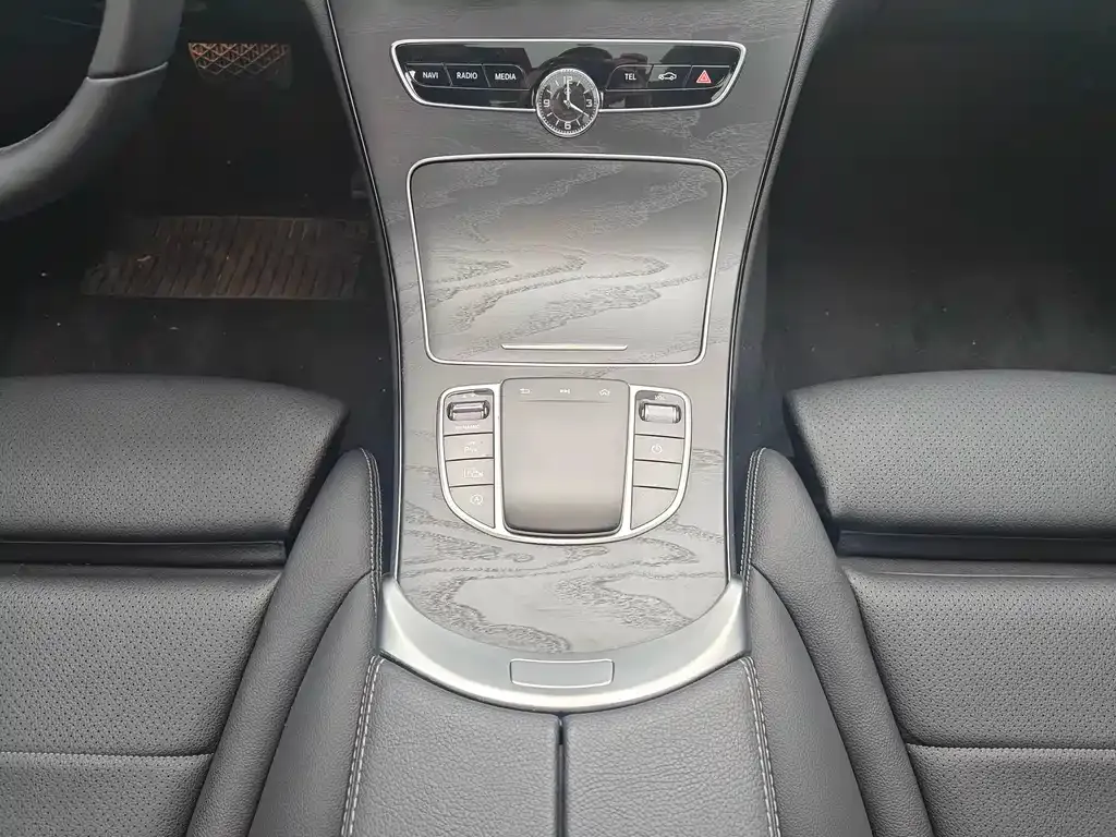 Mercedes-Benz C-Class (Import) — фото 6