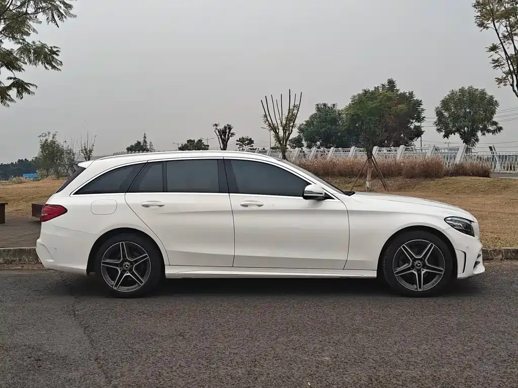 Mercedes-Benz C-Class (Import) — фото 5