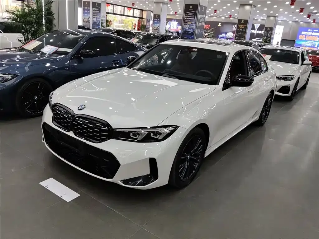 BMW 3 Series 2023 из CN, фото 1