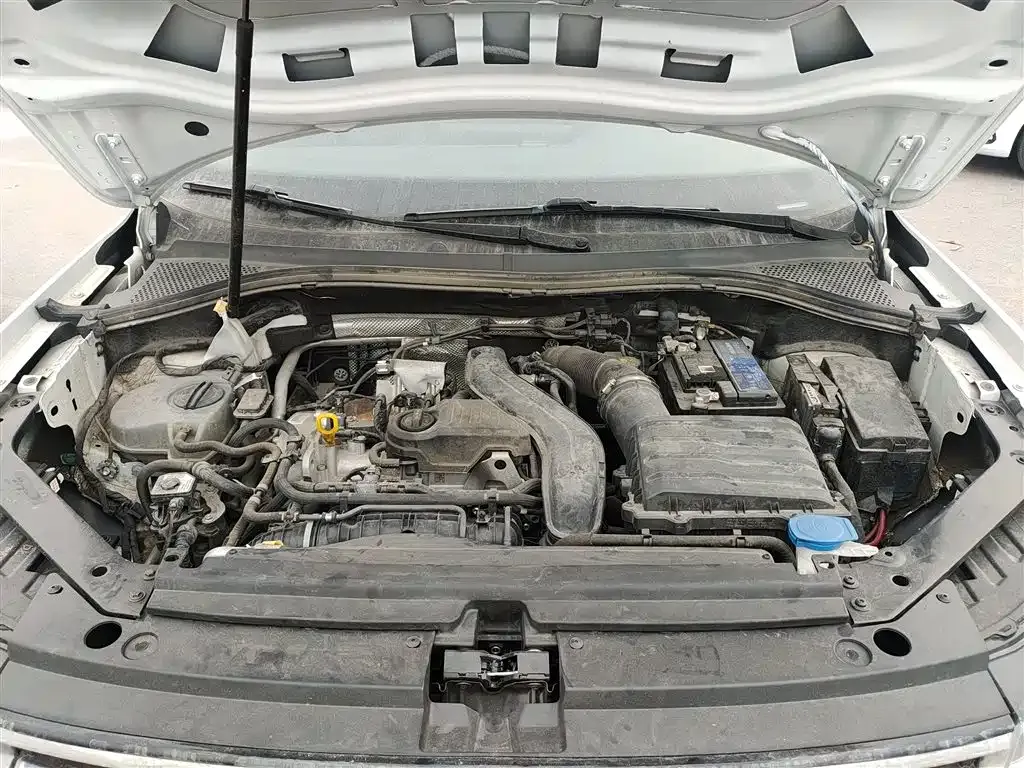 Volkswagen Tiguan L 2023 из CN, фото 8