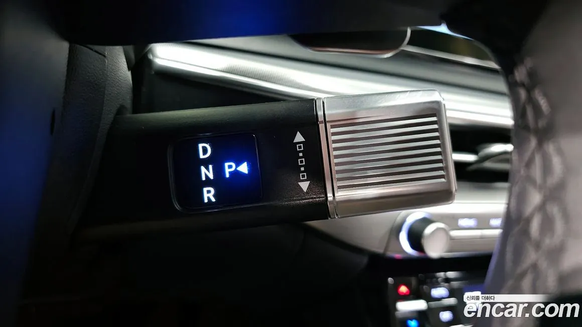 Hyundai Grandeur 2023 из KR, фото 2