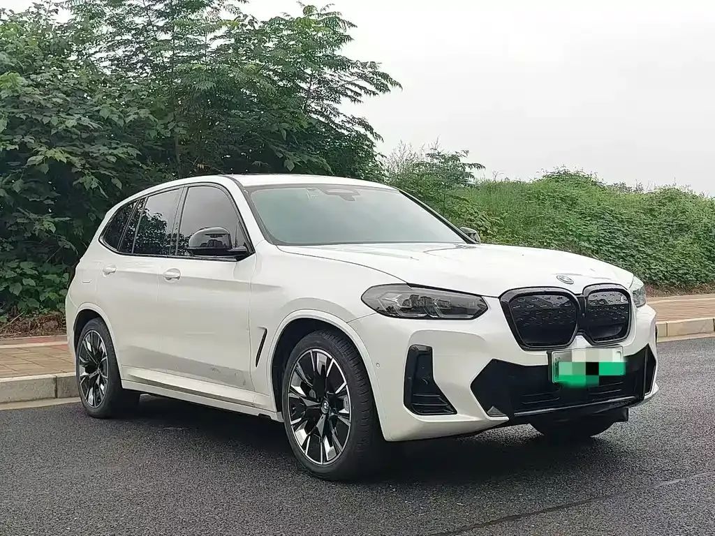 BMW iX3 2023 из CN, фото 7