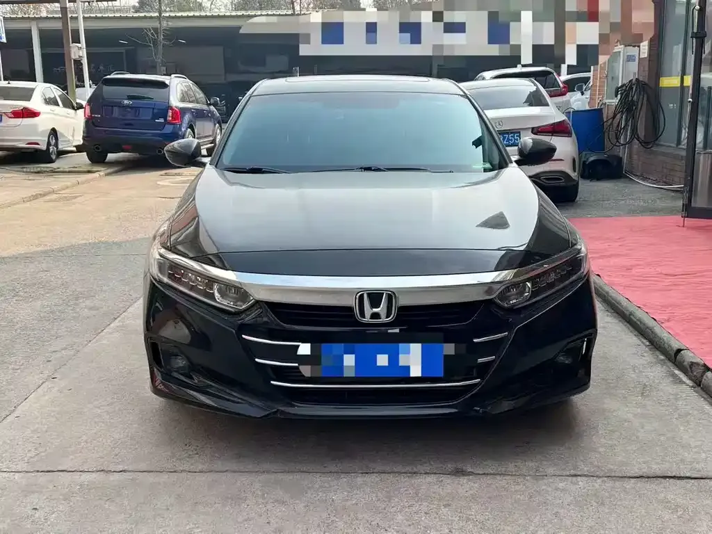 Honda Accord 2023 из CN, фото 2
