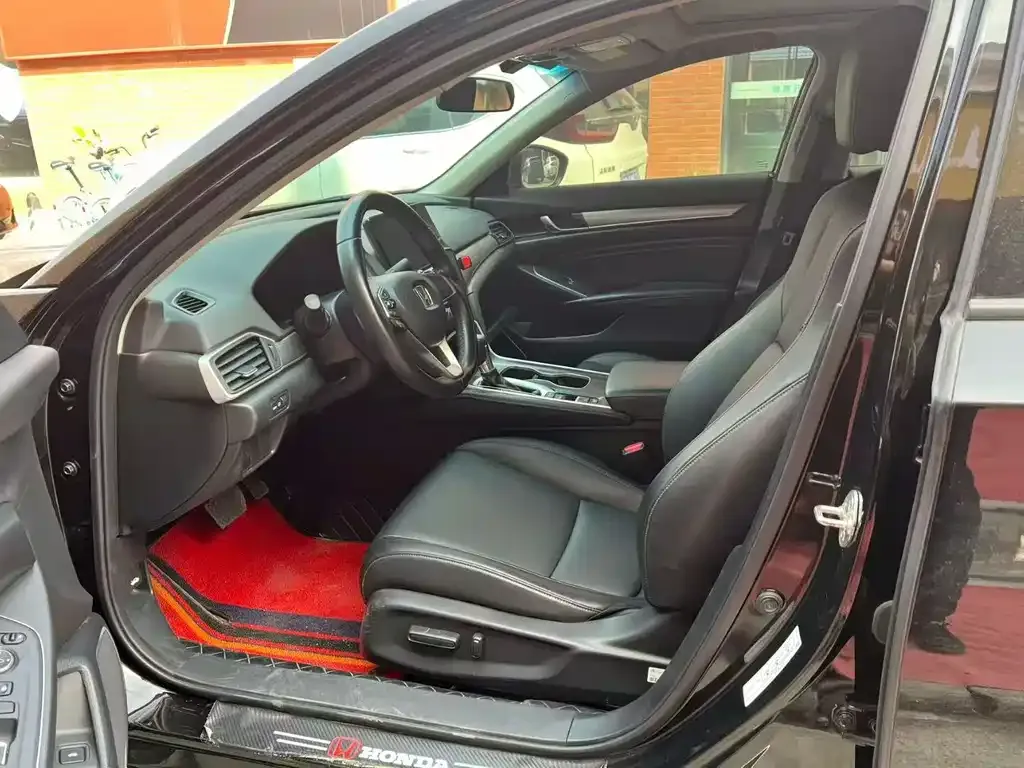 Honda Accord 2023 из CN, фото 4