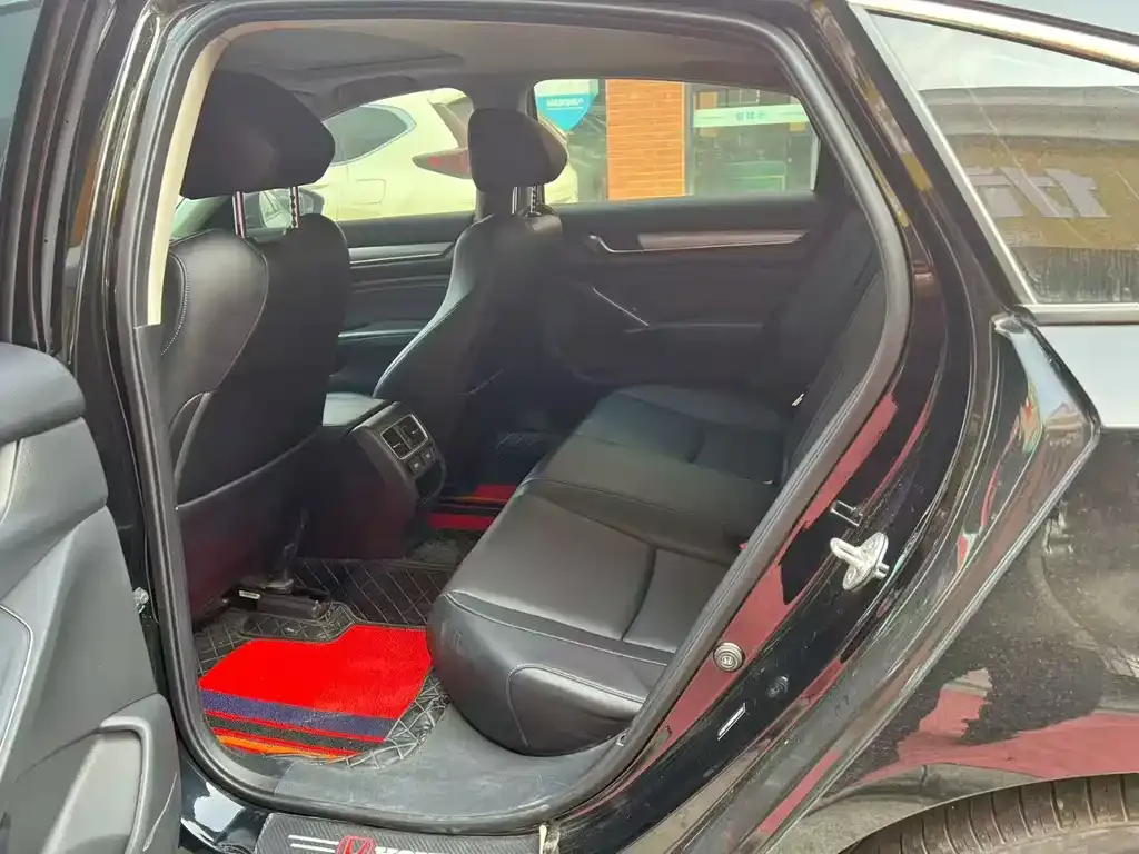 Honda Accord 2023 из CN, фото 9