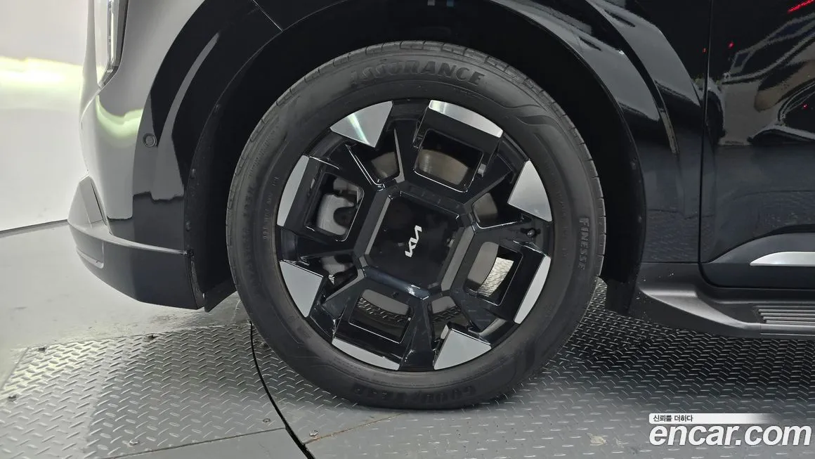 Kia Carnival 2025 из KR, фото 5