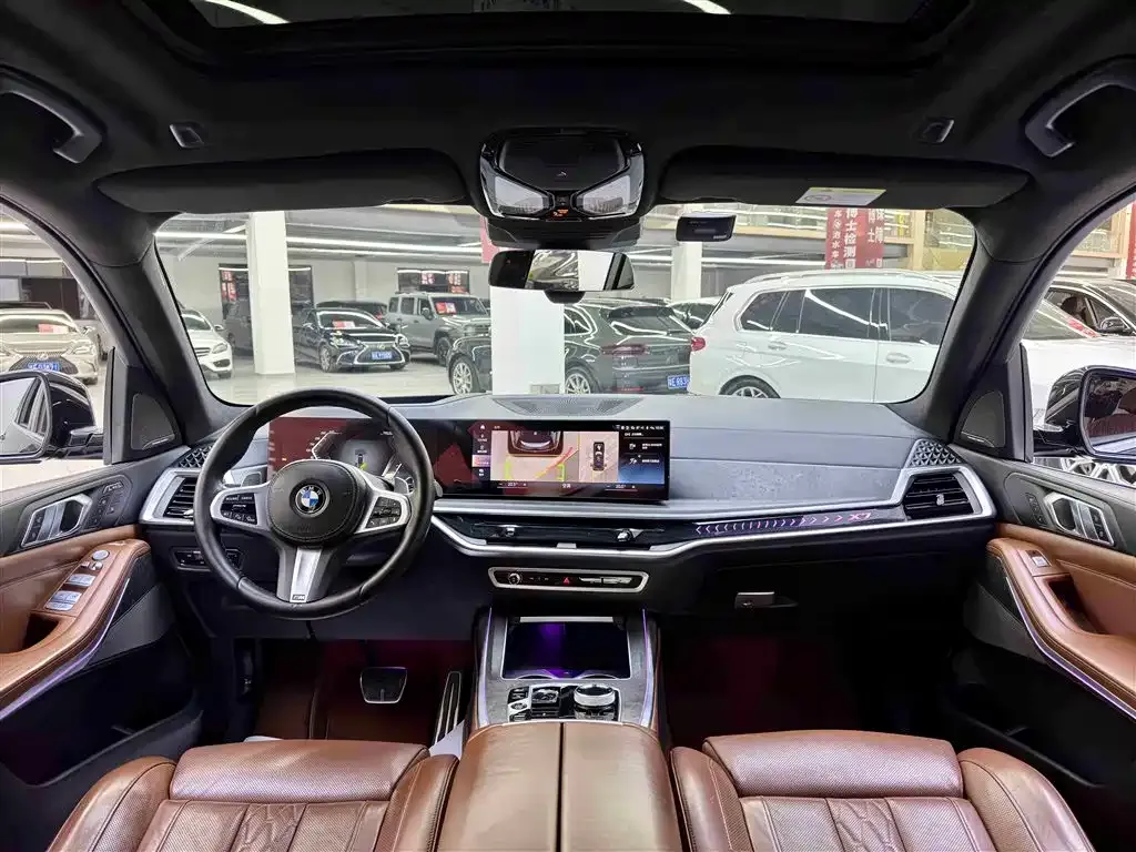 BMW X7 2023 из CN, фото 9