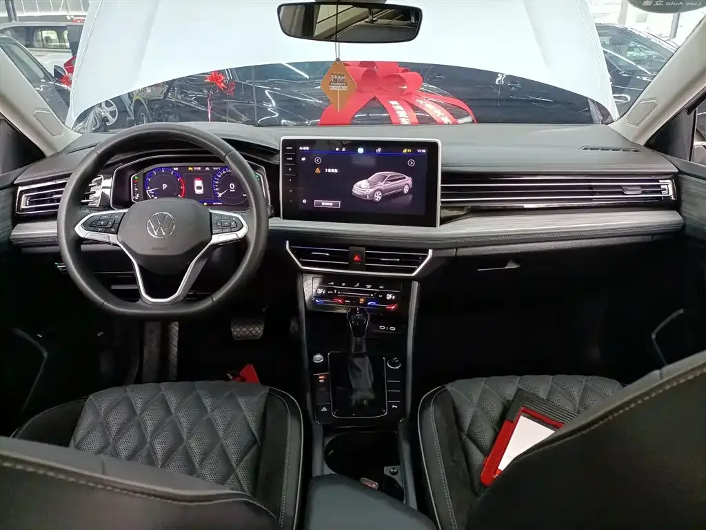 Volkswagen Sagitar 2023 из CN, фото 3