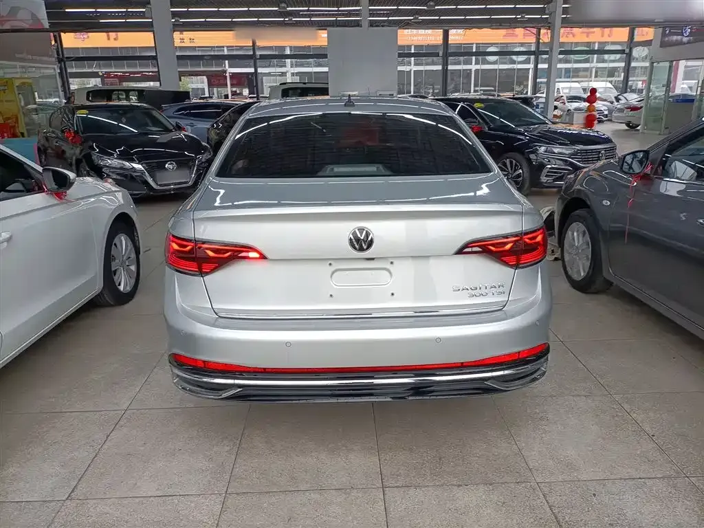 Volkswagen Sagitar 2023 из CN, фото 10