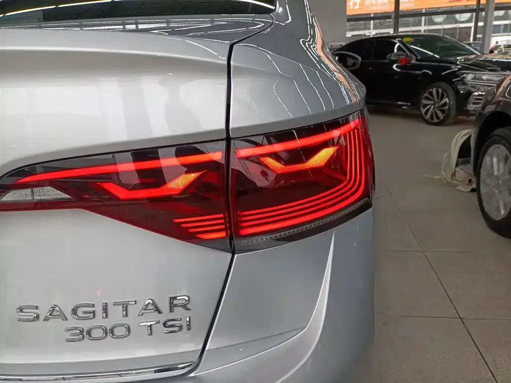 Volkswagen Sagitar 2023 из CN, фото 4