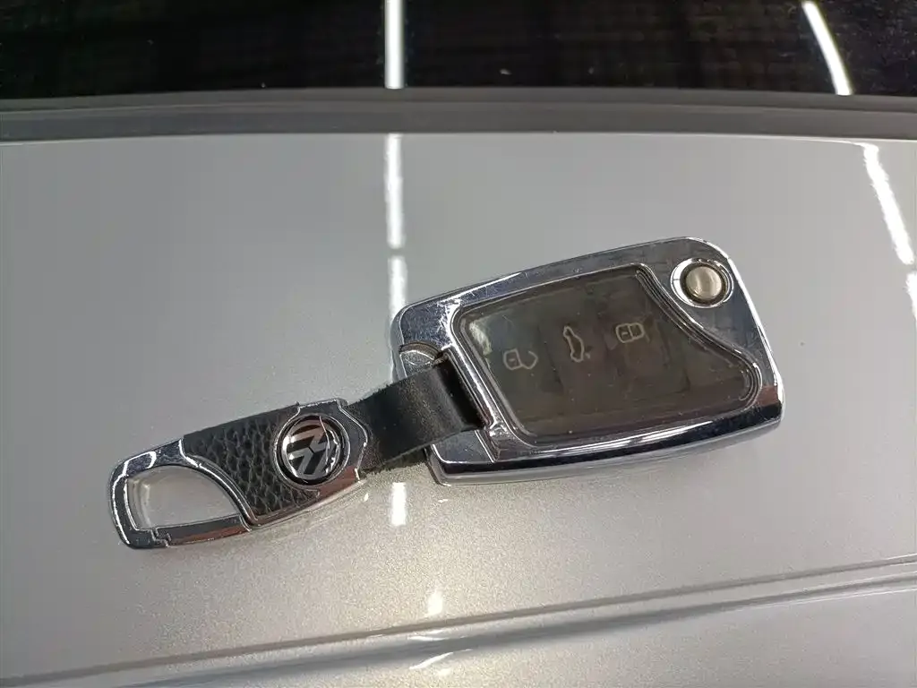 Volkswagen Sagitar 2023 из CN, фото 2