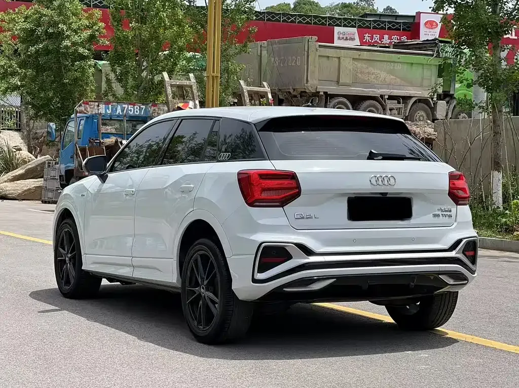 Audi Q2L 2022 из CN, фото 9