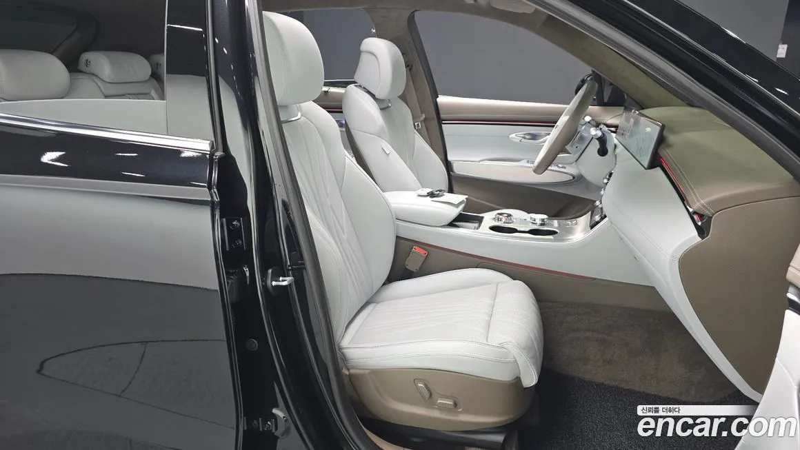 Genesis GV70 2025 из KR, фото 8