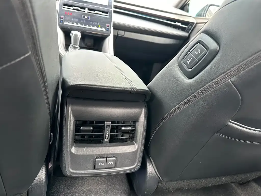 Toyota Avalon 2023 из CN, фото 7