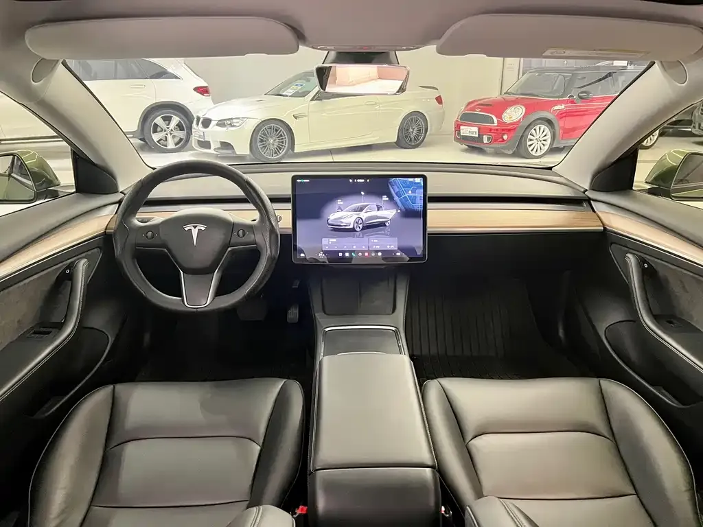Tesla Model 3 2023 из CN, фото 8