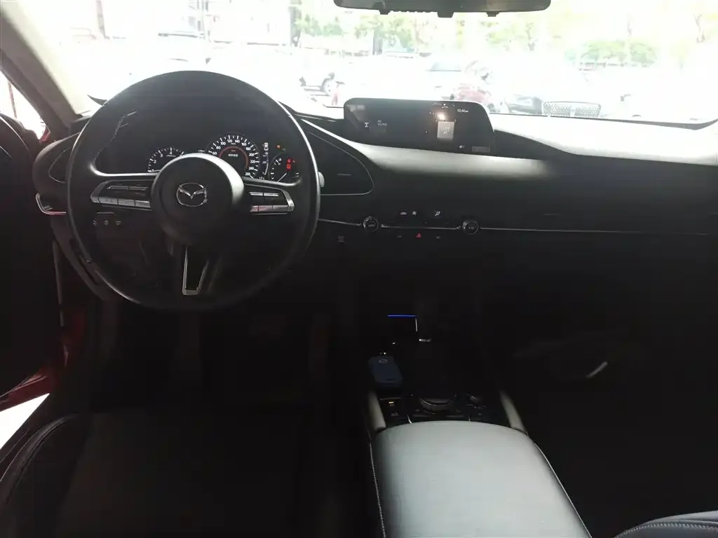 Mazda 3 Axela 2021 из CN, фото 10