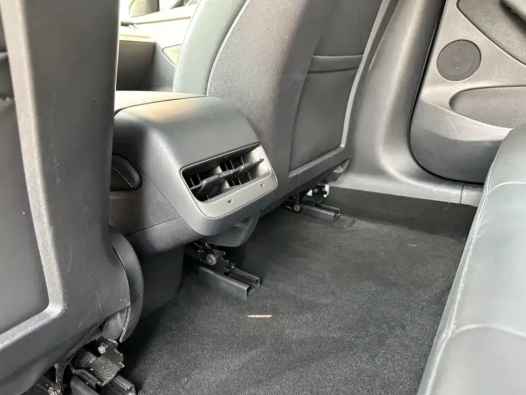 Tesla Model 3 2021 из CN, фото 10