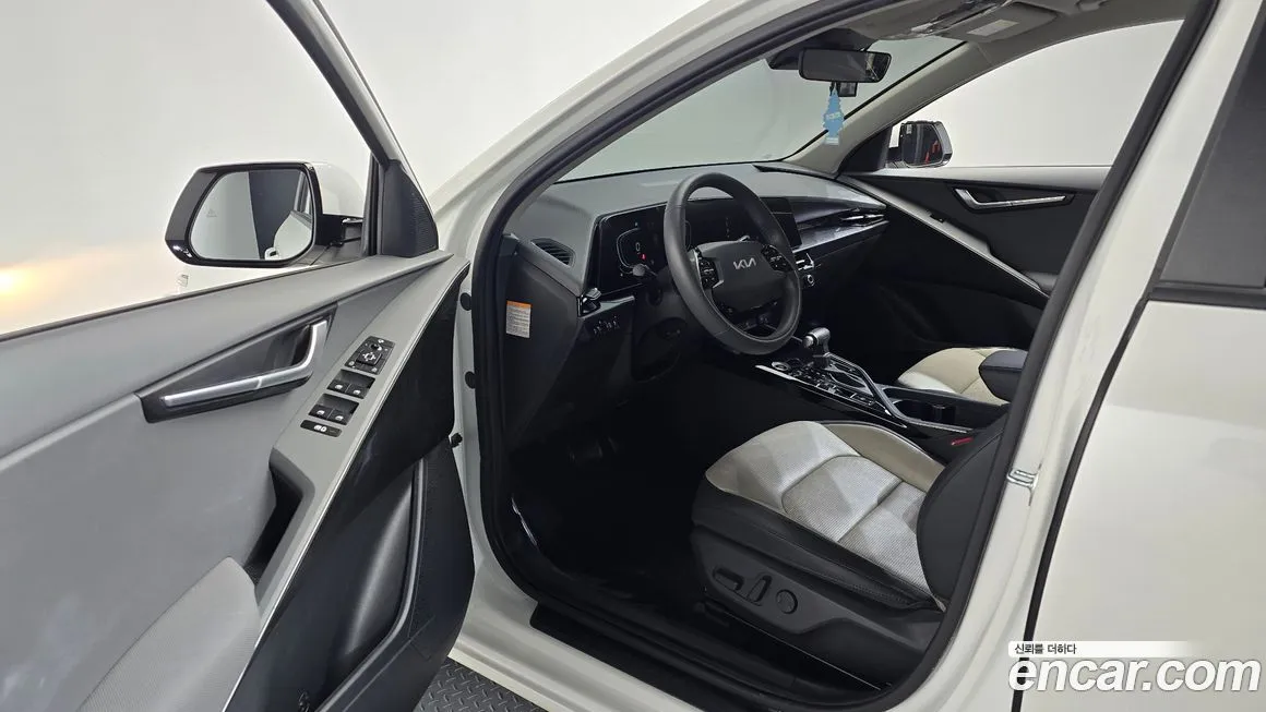 Kia Niro — фото 3