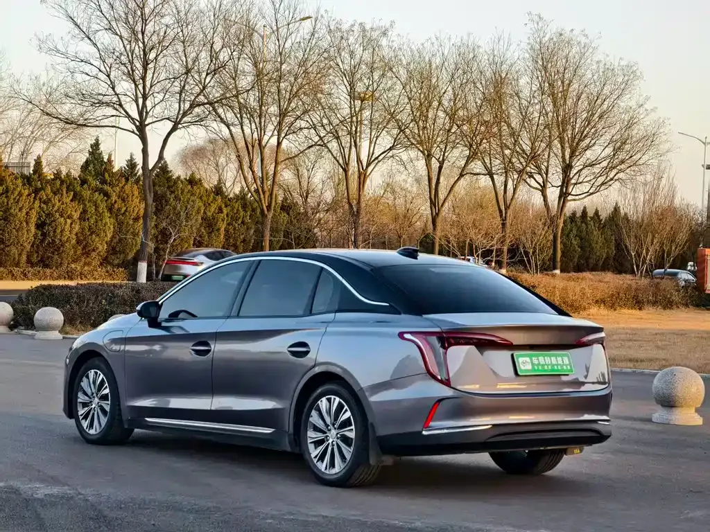 Hongqi E-QM5 2023 из CN, фото 9