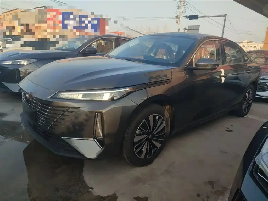 Changan Eado PHEV 2025 из CN, фото 3