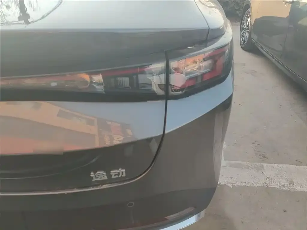 Changan Eado PHEV 2025 из CN, фото 6